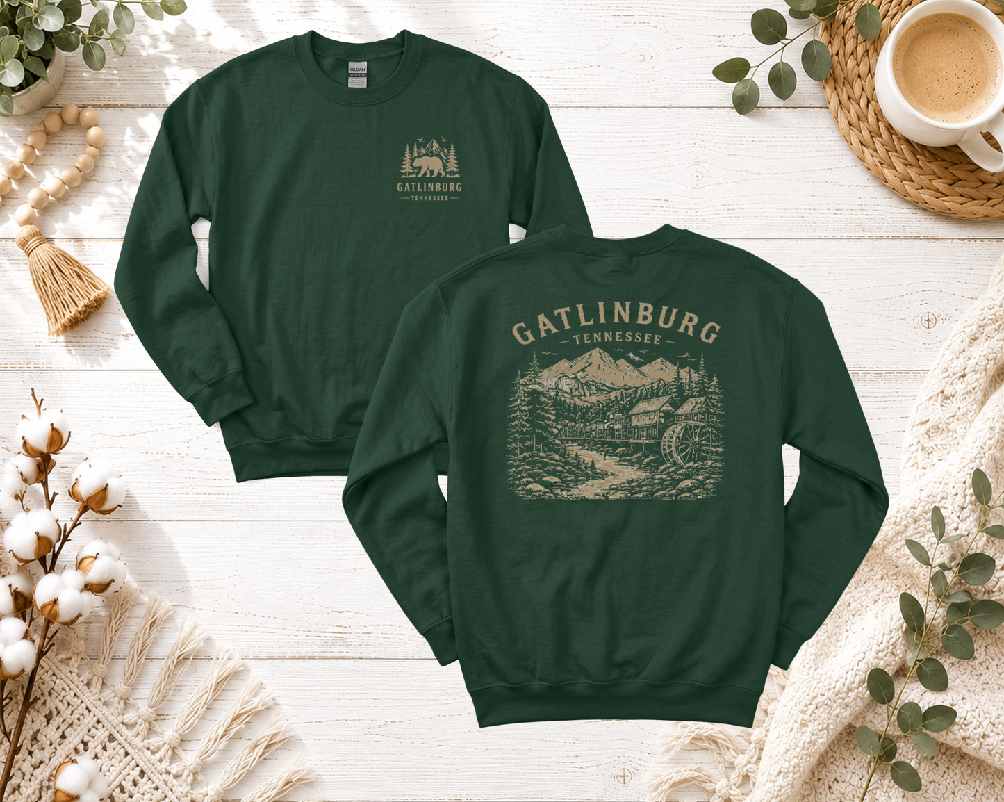 Gatlinburg Tennessee Dark Green Crewneck